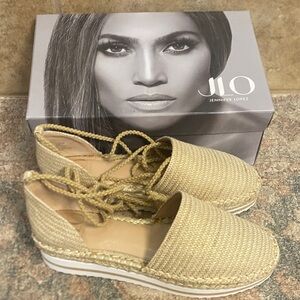 Jennifer Lopez Gold/Tan Espadrille Flats